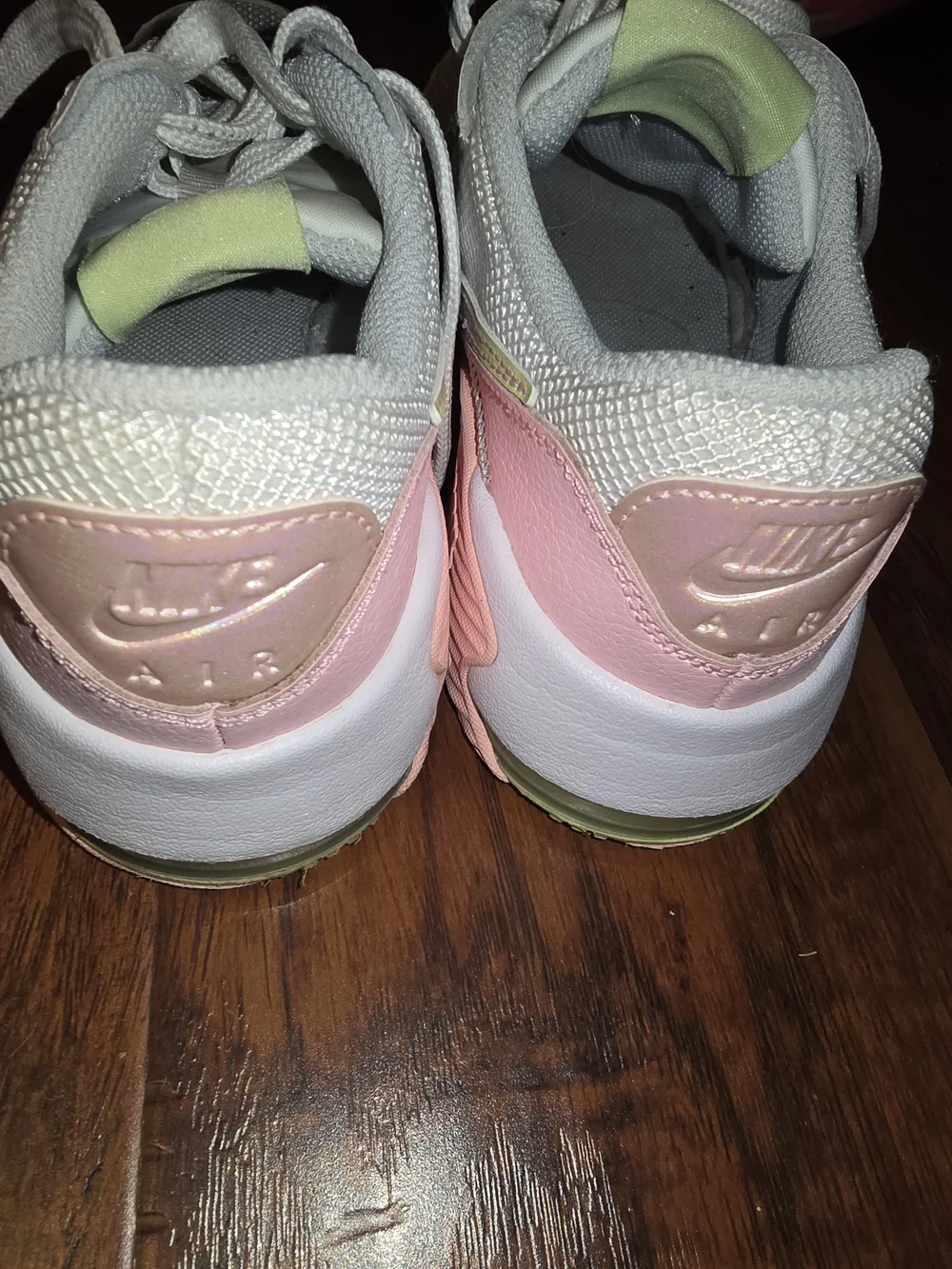 Nike Girls Pink & White Air Max Style Sneakers Sz 4y
